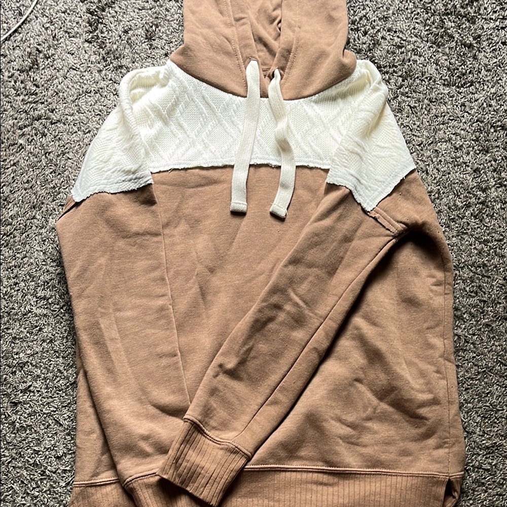 Maurice’s Sweatshirt